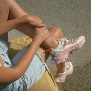 🌸 SOREL KINETIC BREAKHRU TECH LACE SNEAKERS
